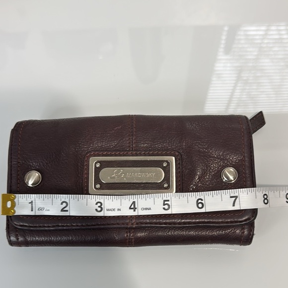 B. MAKOWSKY PLUM NASSAU CLUTCH WALLET - Picture 10 of 11